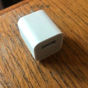 Apple charger block
